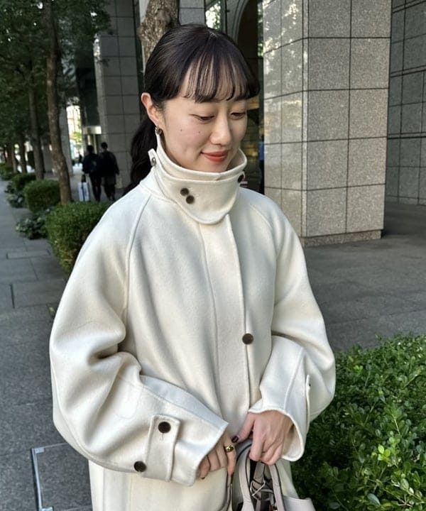 大浦 栞さんの「BEAMS WOMEN｜」を使ったコーディネート