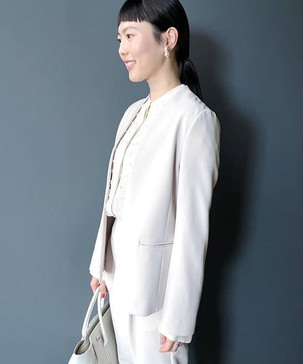 Ichika Hondaさんの「BEAMS WOMEN｜トリアセ カラーレスジャケット＊」を使ったコーディネート
