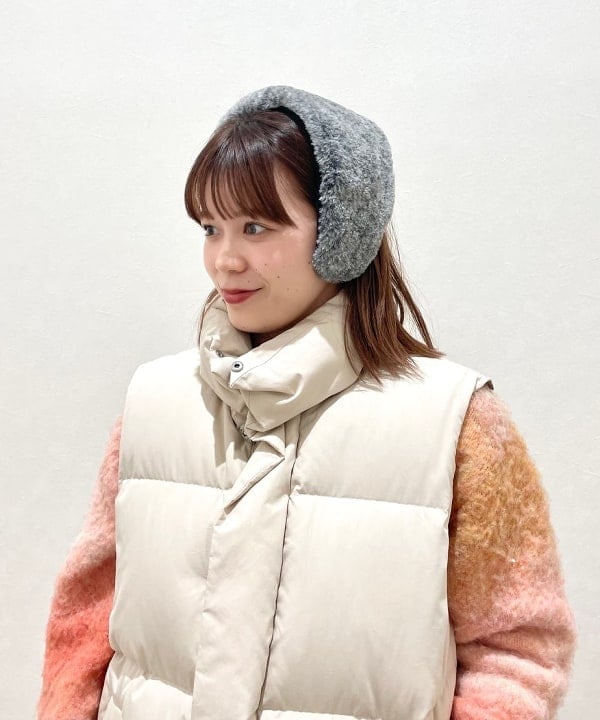 田中 里実さんの「BEAMS WOMEN｜Ray BEAMS / ダウン ベスト」を使ったコーディネート