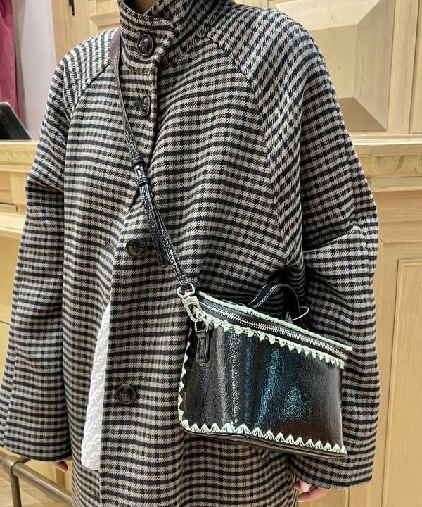 キホさんの「BEAMS WOMEN｜Ray BEAMS / チェック スタンドカラー コート」を使ったコーディネート