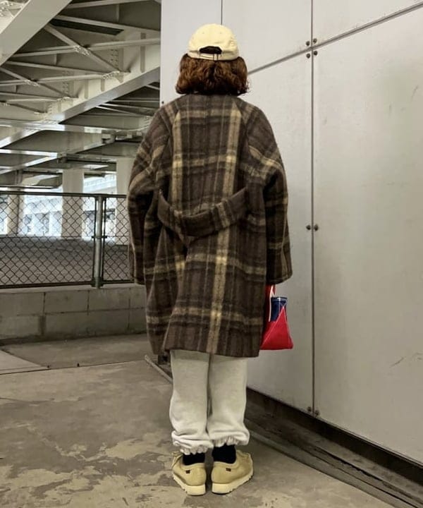 まつむさんの「BEAMS WOMEN｜CLARKS ORIGINALS / Wallabee Boot GTX 23SS」を使ったコーディネート