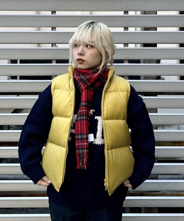 ナツハさんの「BEAMS WOMEN｜BEAMS BOY / ポリエステル ウール シンチ バック スラックス」を使ったコーディネート