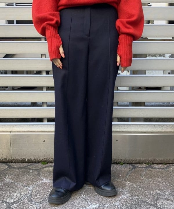 SAKAIさんの「BEAMS WOMEN｜Barbour  / 別注 EXMOOR コート」を使ったコーディネート