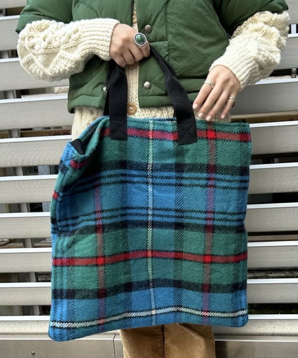 まつむさんの「BEAMS WOMEN｜CLARKS ORIGINALS / Wallabee Boot GTX 23SS」を使ったコーディネート