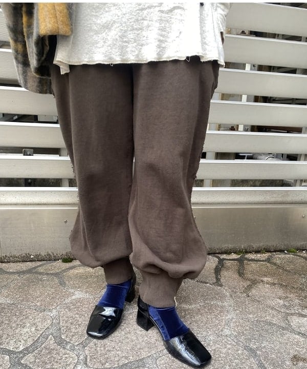 オカモト ミサキさんの「BEAMS WOMEN｜Ray BEAMS / アンクルストラップ パンプス」を使ったコーディネート