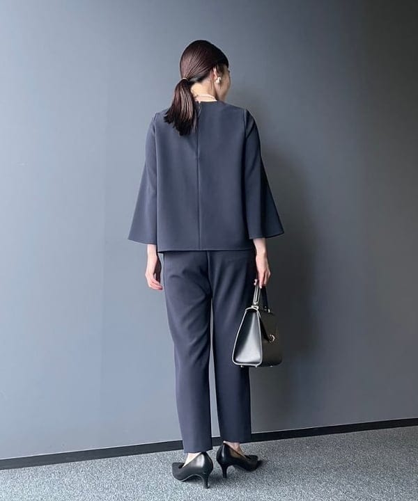 Ichika Hondaさんの「BEAMS WOMEN｜トリアセ 1タック パンツ＊」を使ったコーディネート