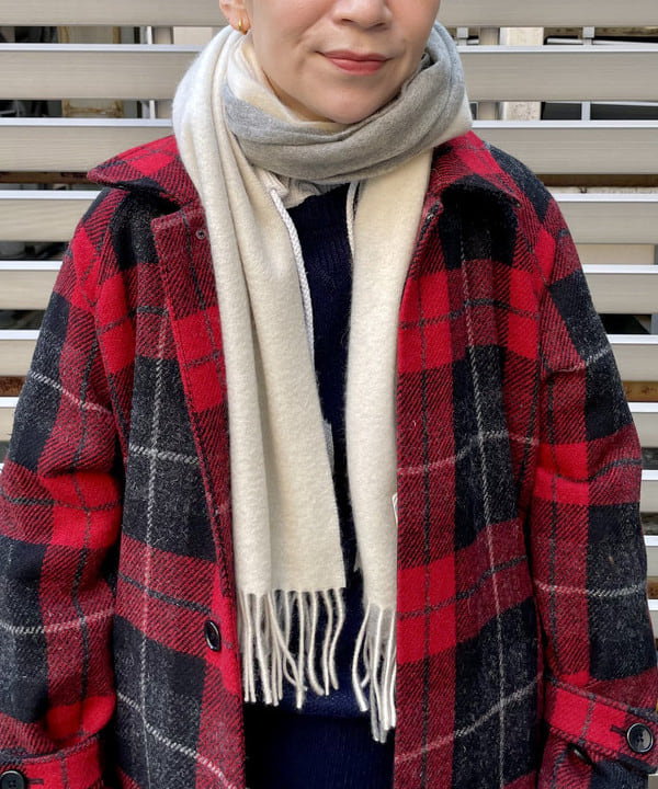 コウリキ　マミさんの「BEAMS WOMEN｜L.L.Bean × BEAMS PLUS ＆ BEAMS BOY / Deep Bottom Deluxe Boat and Tote Mini」を使ったコーディネート