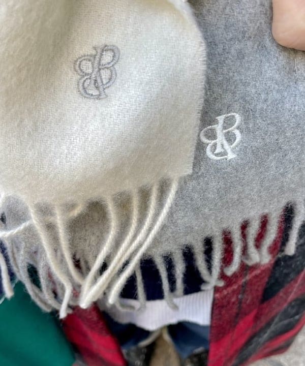 コウリキ　マミさんの「BEAMS WOMEN｜L.L.Bean × BEAMS PLUS ＆ BEAMS BOY / Deep Bottom Deluxe Boat and Tote Mini」を使ったコーディネート