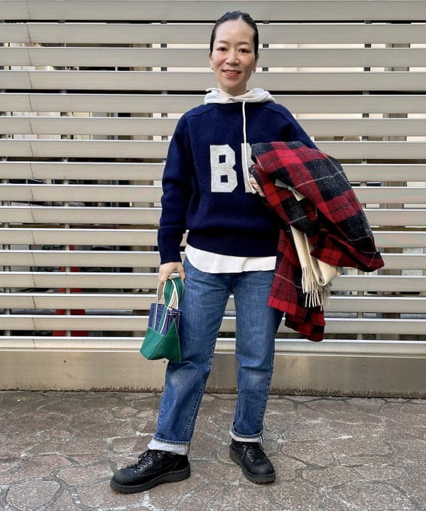 コウリキ　マミさんの「BEAMS WOMEN｜L.L.Bean × BEAMS PLUS ＆ BEAMS BOY / Deep Bottom Deluxe Boat and Tote Mini」を使ったコーディネート