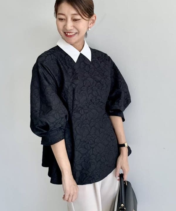 桑原 ふみさんの「BEAMS WOMEN｜フクレ織りジャカード アタッチドカラー ブラウス＊」を使ったコーディネート