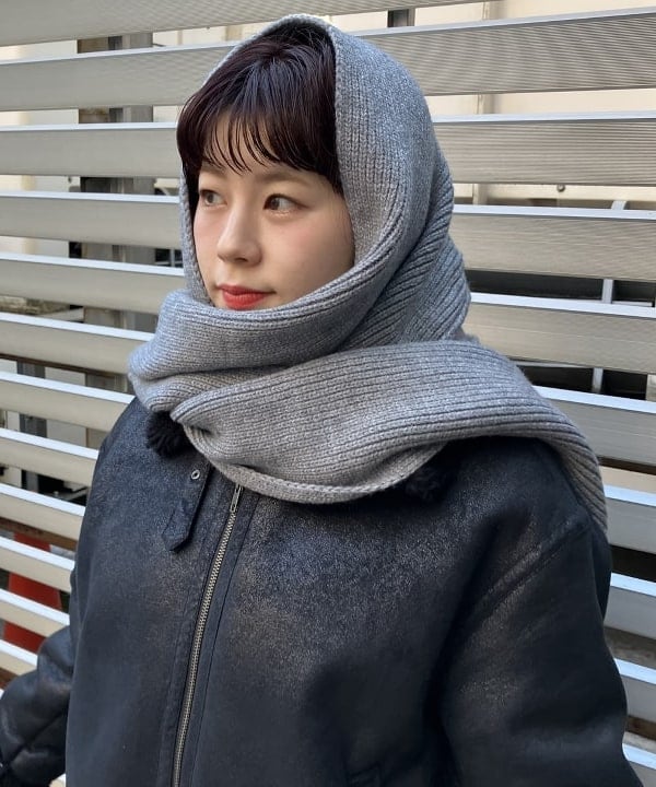 SAKAIさんの「BEAMS WOMEN｜Ray BEAMS / 14G リブ タートルネック ニット」を使ったコーディネート
