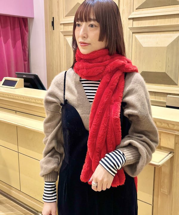 イトウミサキさんの「BEAMS WOMEN｜Otro Accesorio / メッセージ リング」を使ったコーディネート