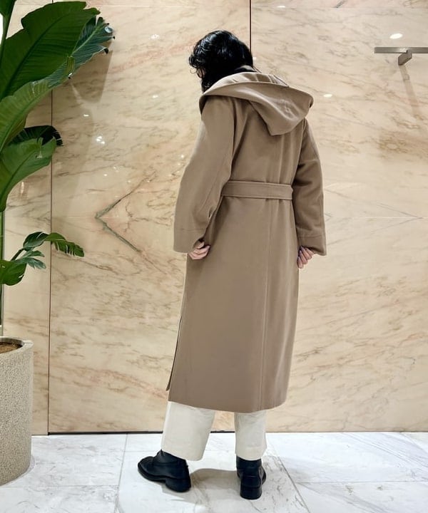 中丸　栞さんの「BEAMS WOMEN｜」を使ったコーディネート