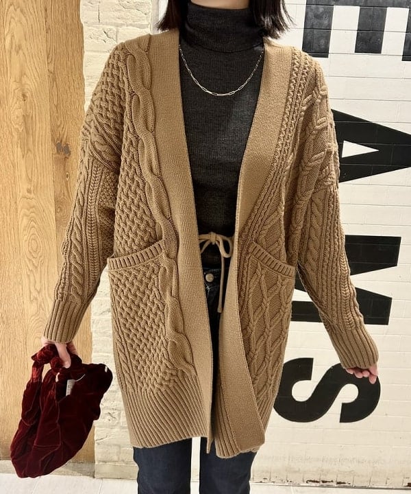 原田 まりんさんの「BEAMS WOMEN｜Ray BEAMS / ペーパー クリップ チェーン ネックレス」を使ったコーディネート