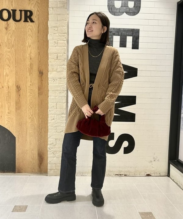 原田 まりんさんの「BEAMS WOMEN｜Ray BEAMS / ペーパー クリップ チェーン ネックレス」を使ったコーディネート