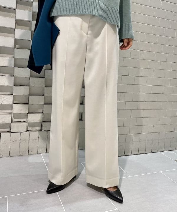 五十峯 さよさんの「BEAMS WOMEN｜」を使ったコーディネート