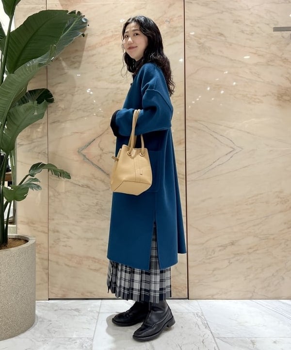 中丸　栞さんの「BEAMS WOMEN｜」を使ったコーディネート