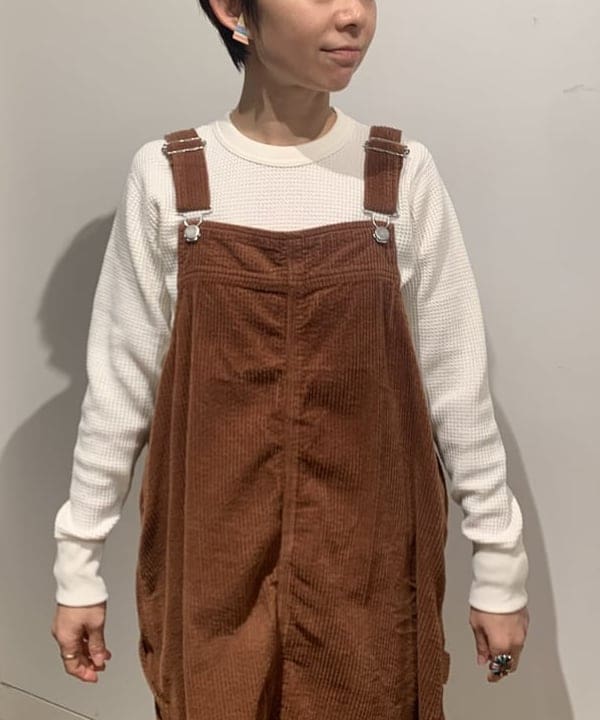 矢野(青木)優香さんの「BEAMS WOMEN｜コットン サーマル クルーネック ロングスリーブ Tシャツ」を使ったコーディネート