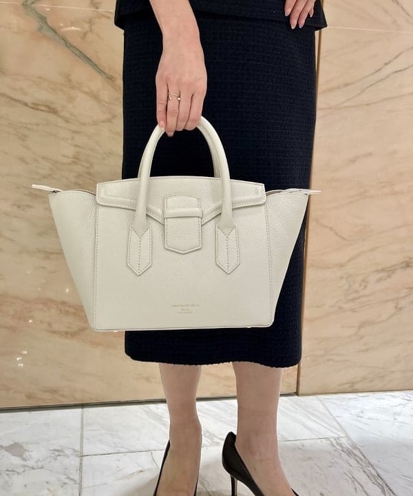 関 桂子さんの「BEAMS WOMEN｜Demi-Luxe BEAMS / ツイード ランタンスリーブ プルオーバー＊」を使ったコーディネート