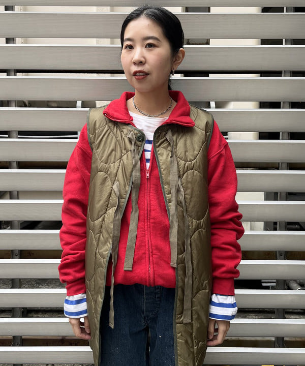 ミナミマリコさんの「BEAMS WOMEN｜ナバルボーダー ビッグ ボートネック カットソー」を使ったコーディネート