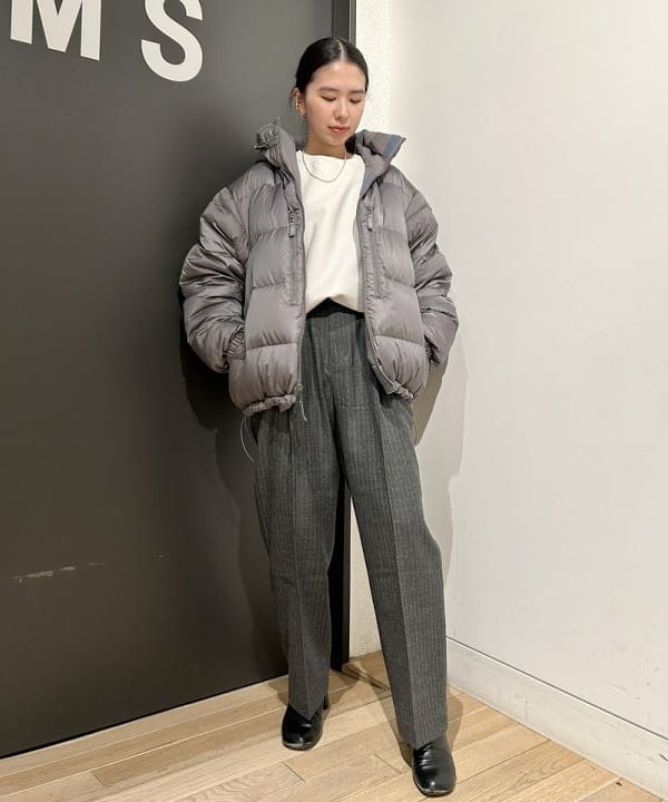 佐藤 美樹さんの「BEAMS WOMEN｜Dermizax (TM) リバーシブル ダウンジャケット」を使ったコーディネート