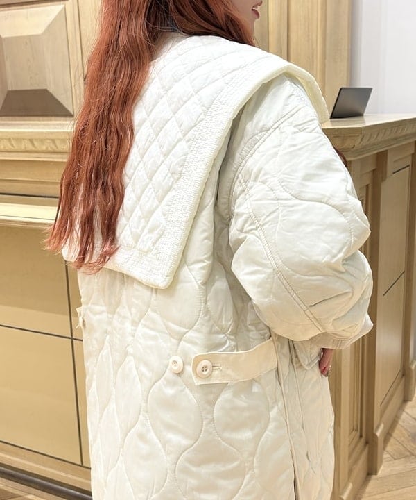 オカベ　アヤカさんの「BEAMS WOMEN｜キルティング ノーカラー ブルゾン」を使ったコーディネート