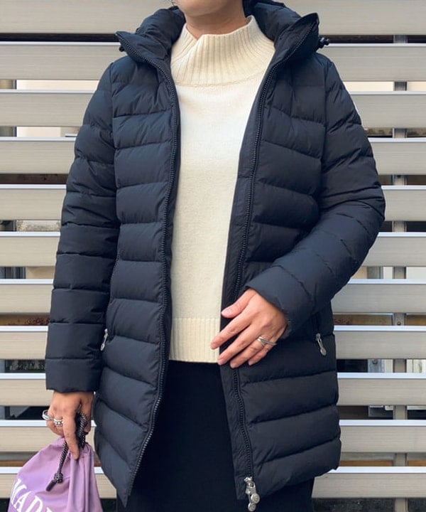 藤井 裕実子さんの「BEAMS WOMEN｜PYRENEX / SPOUTNIC SOFT2 ロングダウン コート」を使ったコーディネート