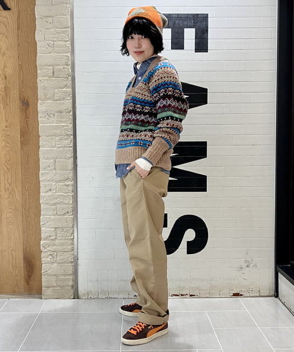 小原 もこさんの「BEAMS WOMEN｜【別注】BUZZ RICKSON'S / シャンブレー ロングスリーブ シャツ」を使ったコーディネート