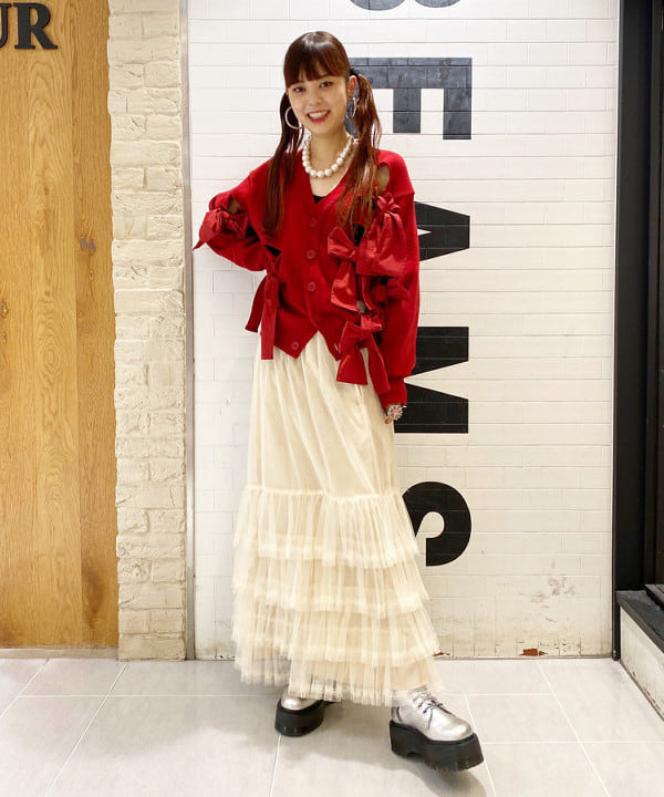 りかちょび/岸本梨佳さんの「BEAMS WOMEN｜Otro Accesorio / フラワー リング」を使ったコーディネート