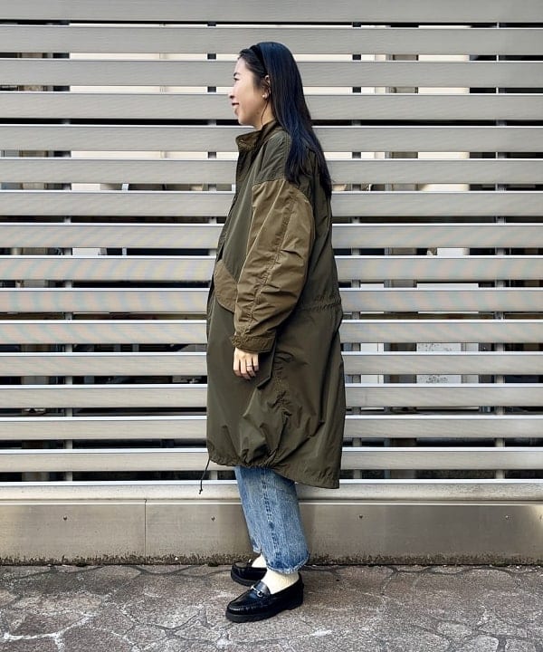 ミナミマリコさんの「BEAMS WOMEN｜BEAMS BOY / 樹脂 パール ロング ネックレス」を使ったコーディネート