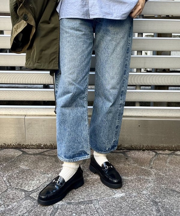 ミナミマリコさんの「BEAMS WOMEN｜BEAMS BOY / 樹脂 パール ロング ネックレス」を使ったコーディネート