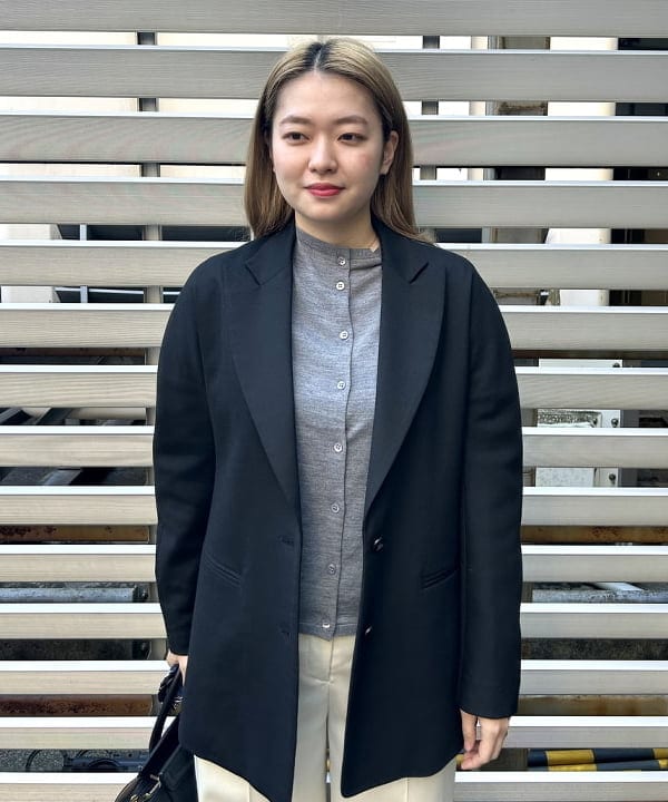 千田 静香さんの「BEAMS WOMEN｜CHRISTIAN VILLA / 別注 フラップ ハンドバッグ.」を使ったコーディネート