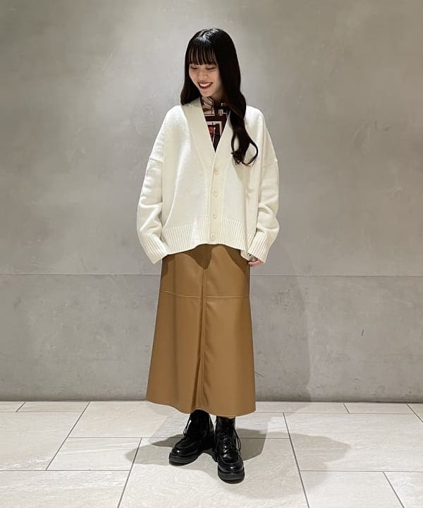 高木 菜央さんの「BEAMS WOMEN｜」を使ったコーディネート