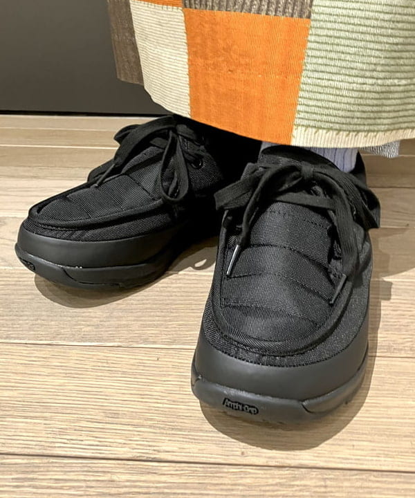 みかみさんの「BEAMS WOMEN｜Champion × BEAMS BOY / 別注 ロゴ リバースウィーブ(R) クルーネック スウェット 23FW」を使ったコーディネート