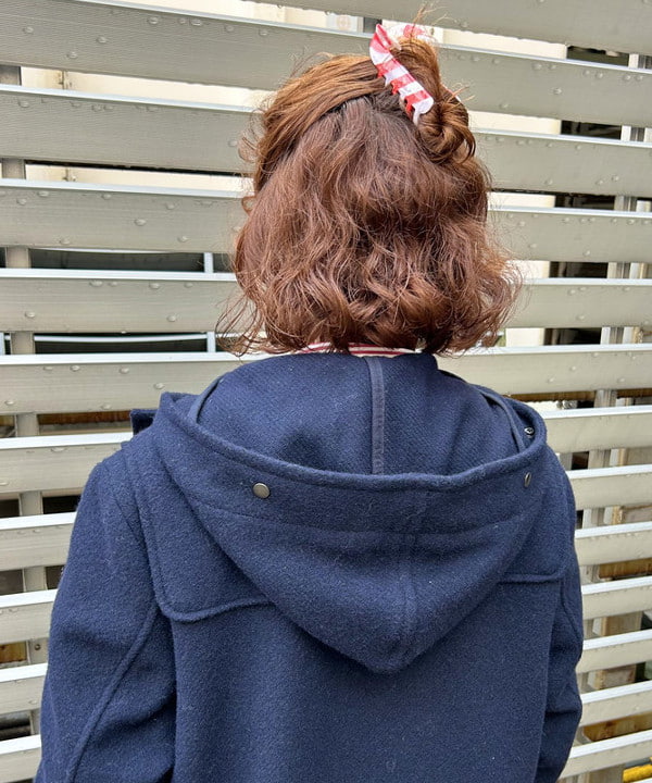 まつむさんの「BEAMS WOMEN｜BEAMS BOY / ポリエステル ウール シンチ バック スラックス」を使ったコーディネート