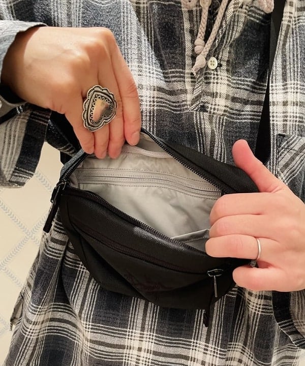 つぼさんの「BEAMS WOMEN｜ARC’TERYX / MANTIS1 WESTPACK」を使ったコーディネート