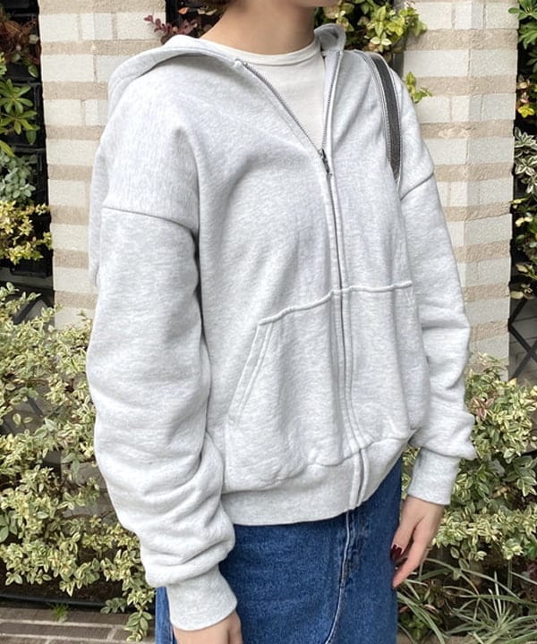 吉田 花さんの「BEAMS WOMEN｜」を使ったコーディネート