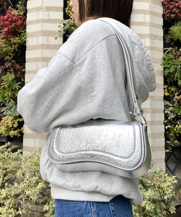 吉田 花さんの「BEAMS WOMEN｜」を使ったコーディネート