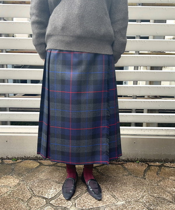 千田 静香さんの「BEAMS WOMEN｜GIANNI CHIARINI / ALIFA レザーショルダーバッグ S」を使ったコーディネート