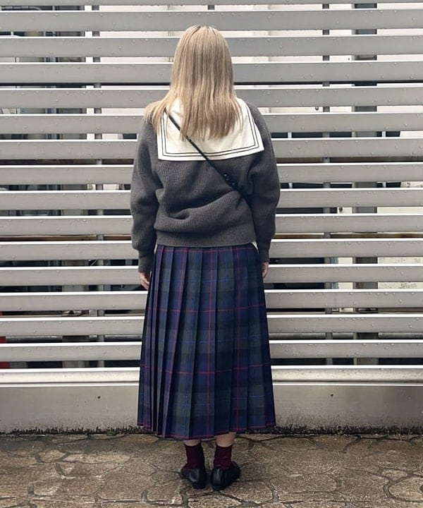 千田 静香さんの「BEAMS WOMEN｜GIANNI CHIARINI / ALIFA レザーショルダーバッグ S」を使ったコーディネート