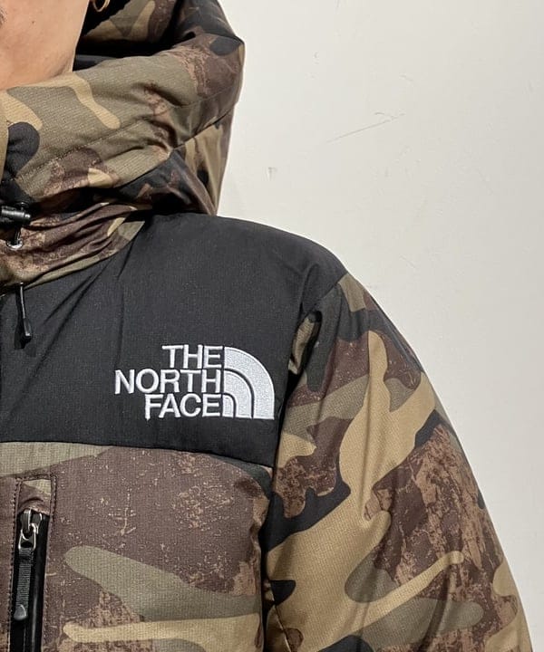 西村 光平さんの「BEAMS WOMEN｜BEAMS / ワイドフィット デニムパンツ」を使ったコーディネート