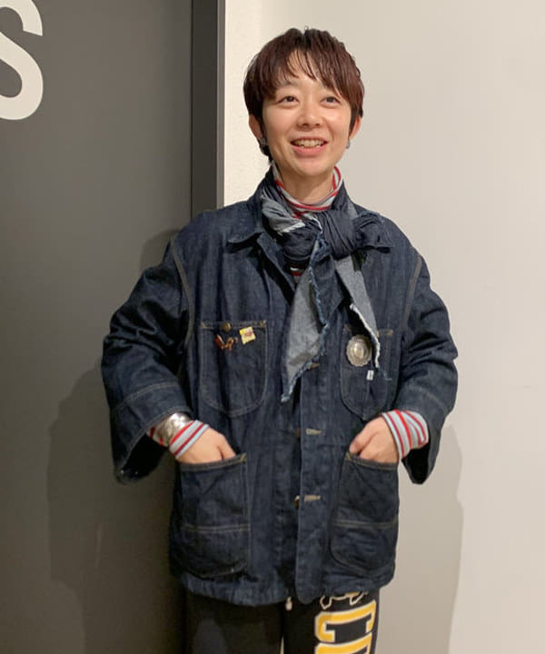 矢野(青木)優香さんの「BEAMS WOMEN｜Lee × maturely / 別注 Indigo & Black Denim Loco Jacket」を使ったコーディネート
