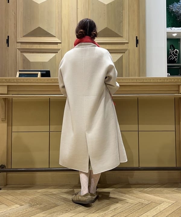 渡邊 舞さんの「BEAMS WOMEN｜I Hate Monday / flower lace ストッキング white」を使ったコーディネート