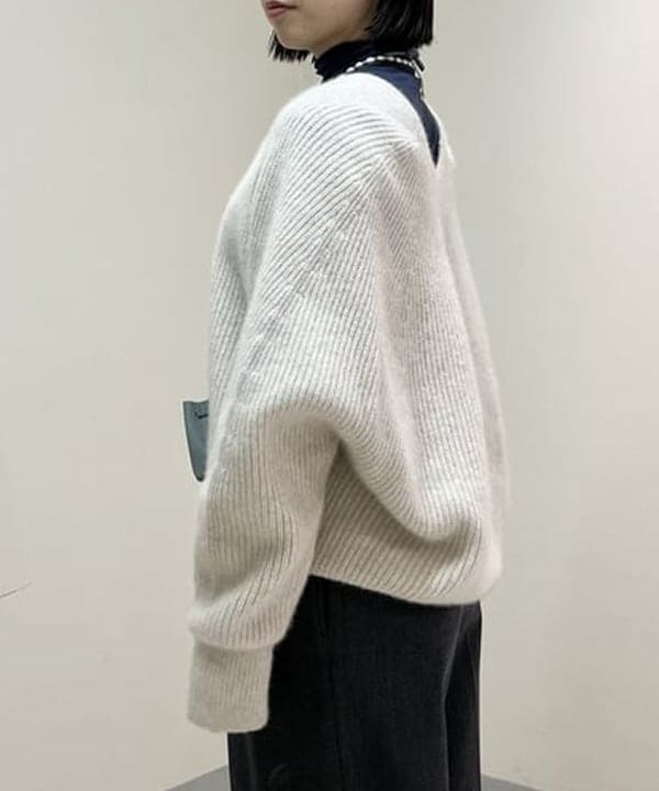 大川 美咲さんの「BEAMS WOMEN｜」を使ったコーディネート