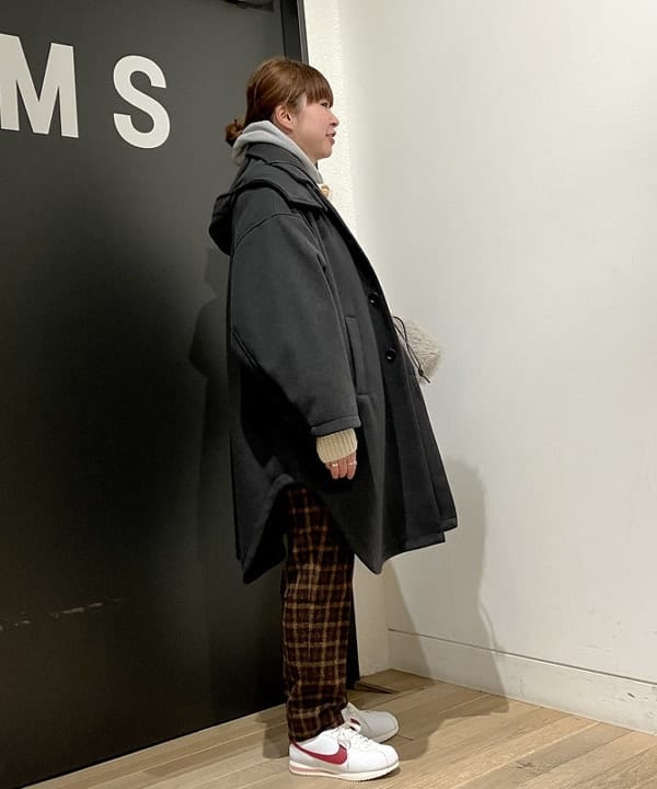みかみさんの「BEAMS WOMEN｜Healthknit × BEAMS BOY / ワッフル プルオーバー パーカ」を使ったコーディネート