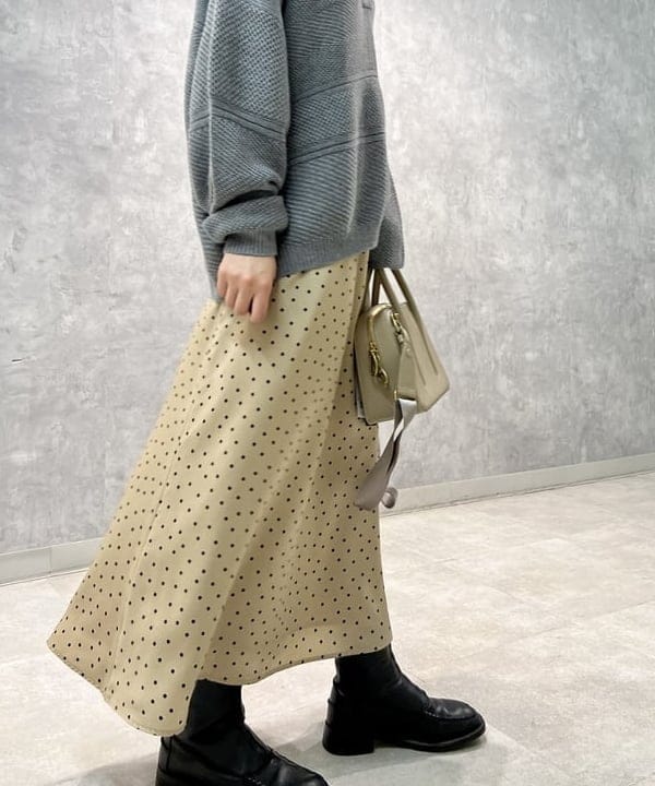 中丸　栞さんの「BEAMS WOMEN｜」を使ったコーディネート