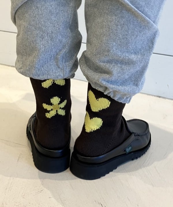 かわい みづきさんの「BEAMS WOMEN｜BEAMS BOY / イレギュラー バンダナ バッグ」を使ったコーディネート