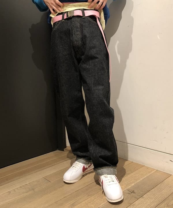 おはぎ(萩原)さんの「BEAMS WOMEN｜BEAMS BOY / USA テープベルト NEW」を使ったコーディネート