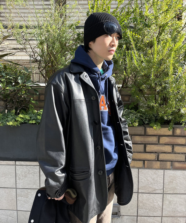 平柳 楓馬さんの「BEAMS WOMEN｜BEAMS ベーシック フーディ」を使ったコーディネート