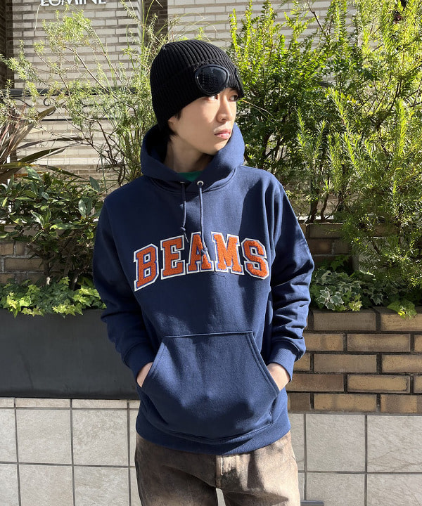 平柳 楓馬さんの「BEAMS WOMEN｜BEAMS ベーシック フーディ」を使ったコーディネート